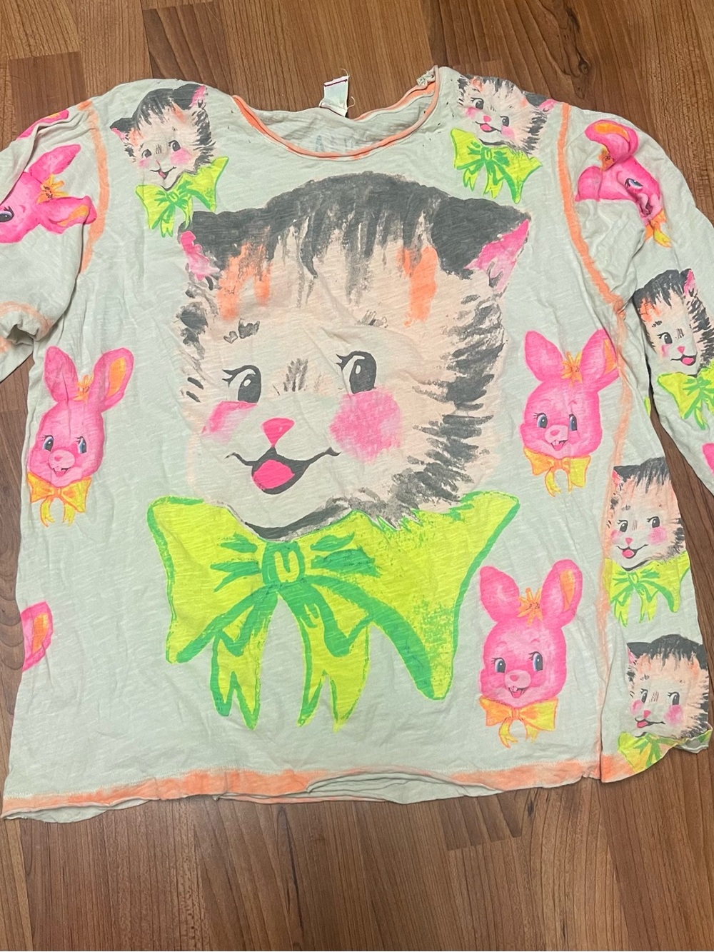Magnolia Pearl Bonny and Peep Viggo long sleeve T-shirt.